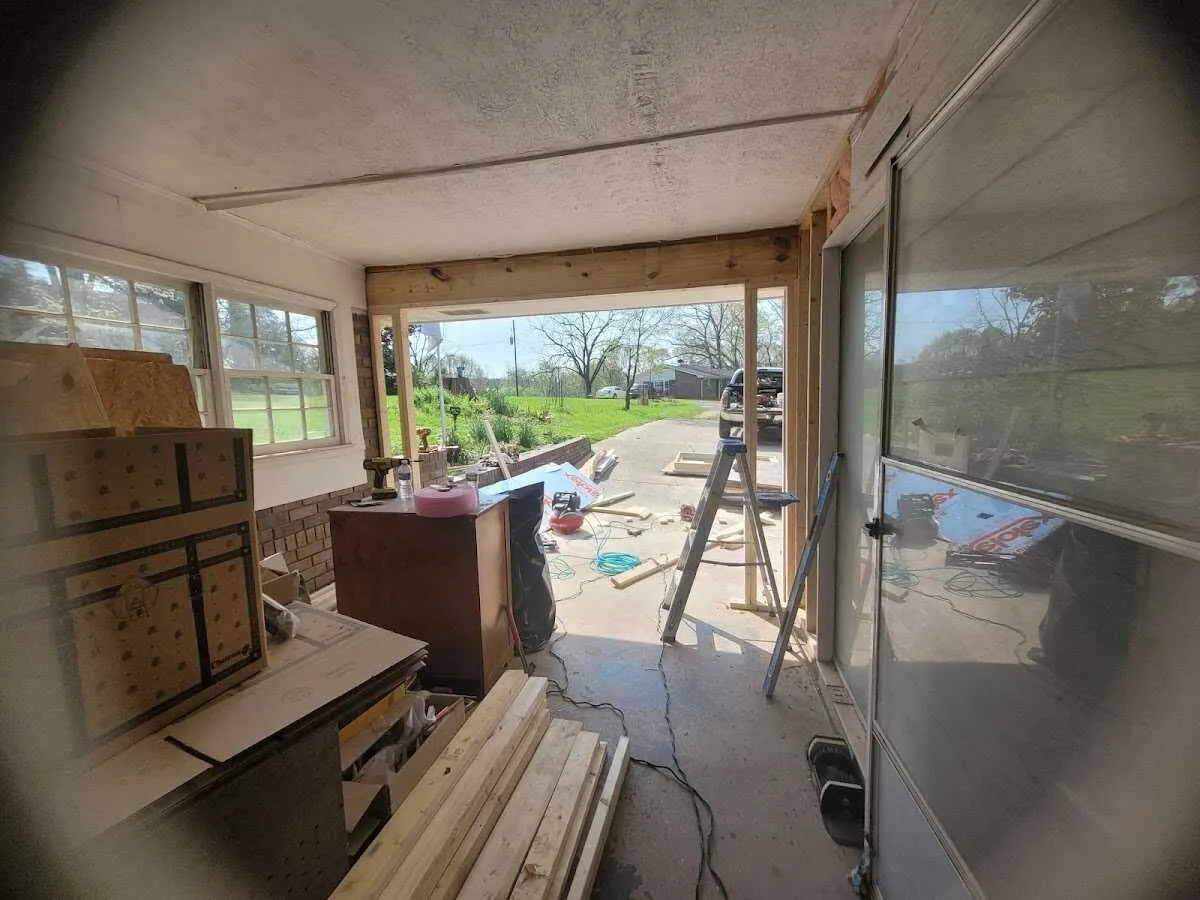 Air movers and dehumidifier for Drying & Dehumidification in Hueytown